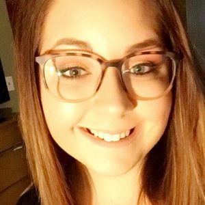 Meet your Posher, Christie